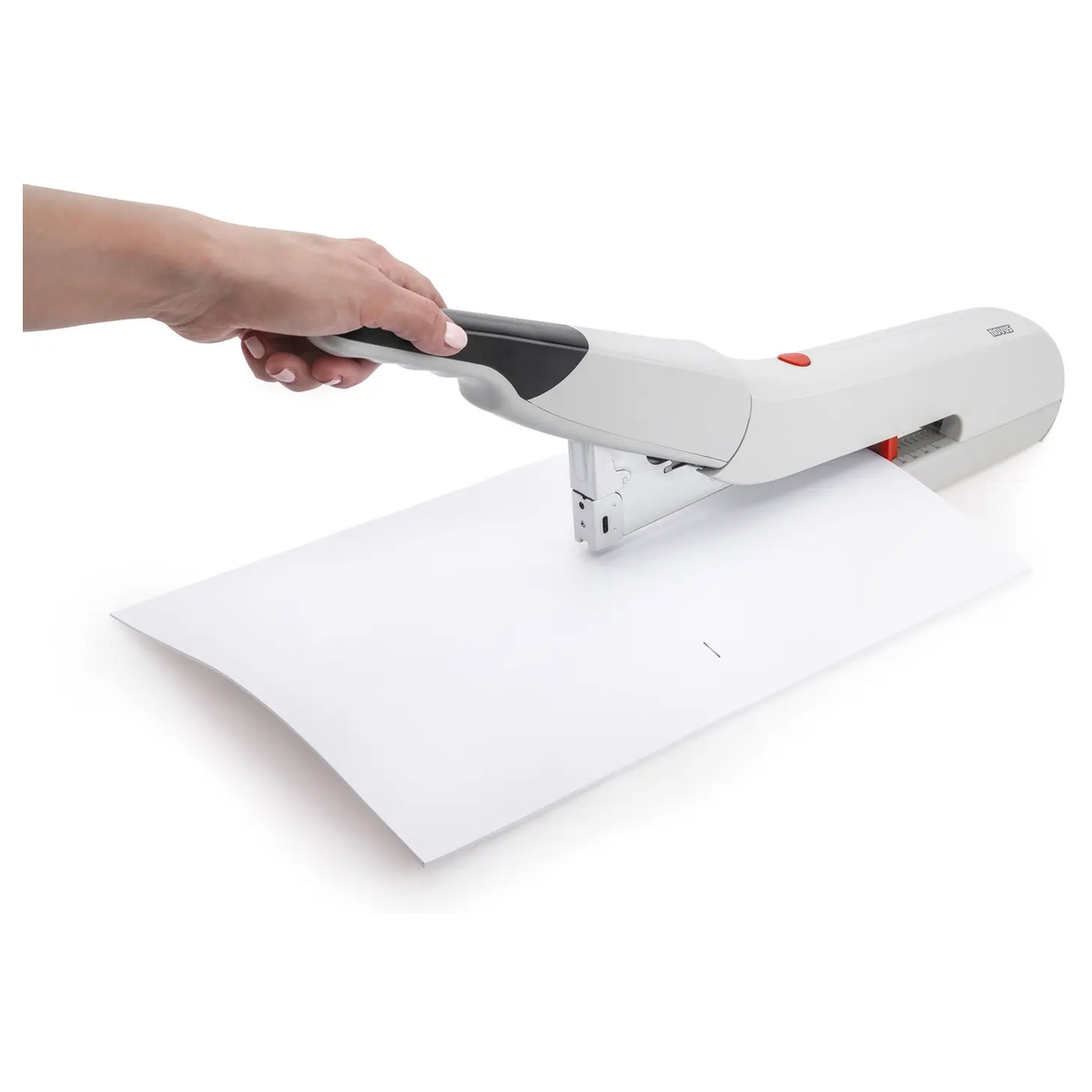 Agrafage loin du bord avec l'agrafeuse grande capacité NOVUS B 56XL.